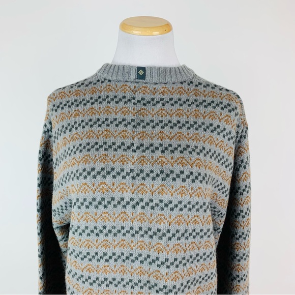 Columbia Sweater Large - Picture 9 of 10
